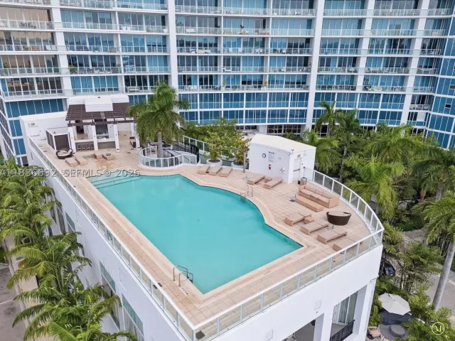 3-bedroom condo for sale in Miami - 2020 N Bayshore Dr 2702 - MondialRealty