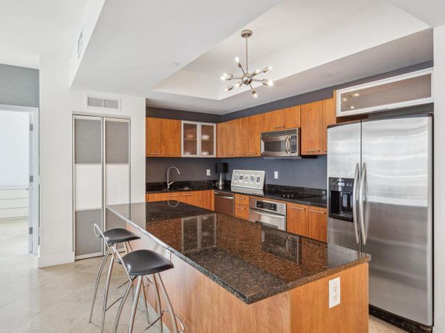 Apartment for sale  Unit #2-705 - photo 6596260