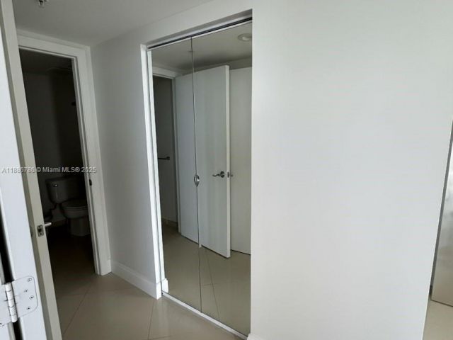 Apartment for sale  Unit #1806 - photo 6651109