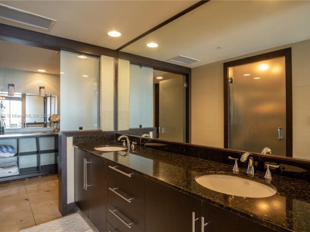 Apartment for sale  Unit #3509 - photo 6598974