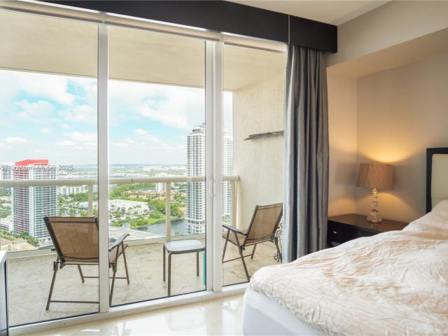 Apartment for sale  Unit #3509 - photo 6598976