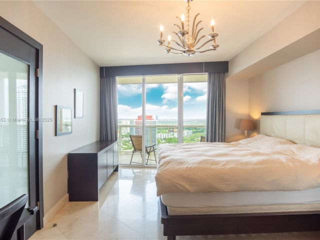 Apartment for sale  Unit #3509 - photo 6598980