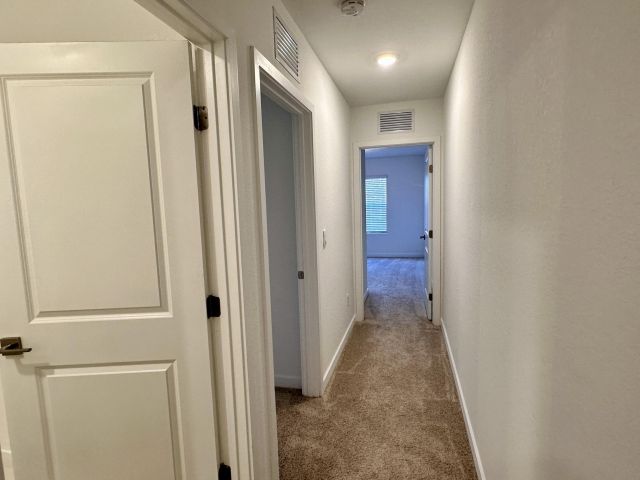 Home for rent at 166 SE 5th Court - photo 6588798