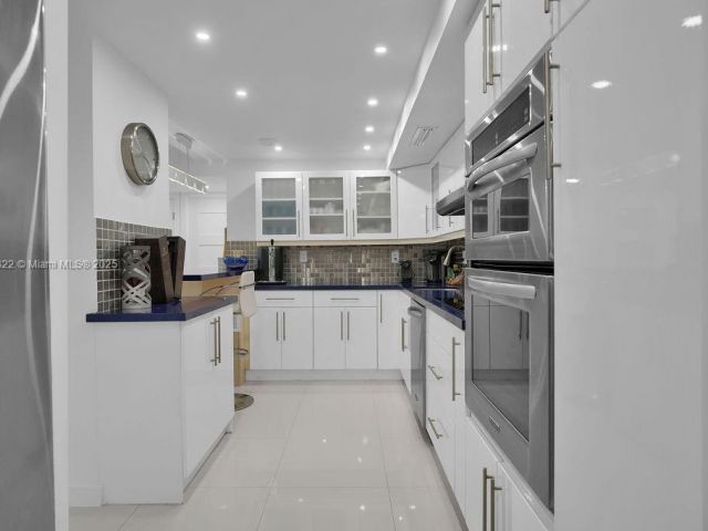 Apartment for sale  Unit #1126 - photo 6596468