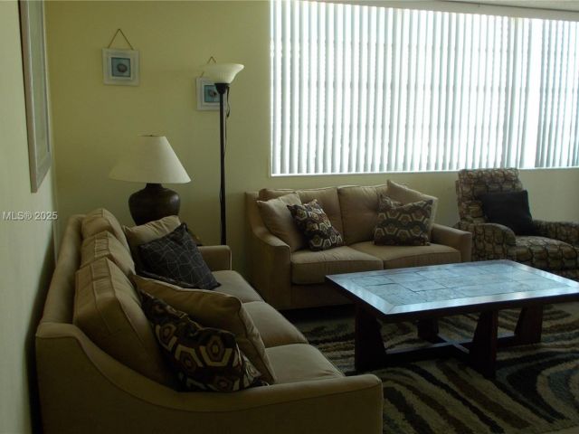 2-bedroom condo for rent in Hallandale Beach - 3161 S Ocean Dr 505 - MondialRealty