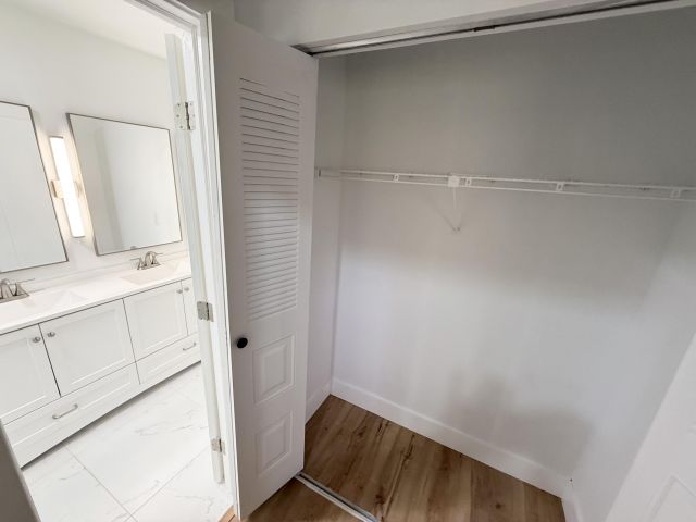 Home for sale at 14690 Country Side Ln - photo 6596186