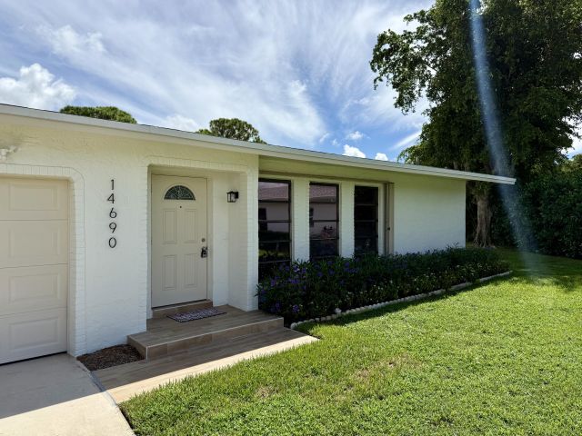 Home for sale at 14690 Country Side Ln - photo 6672383