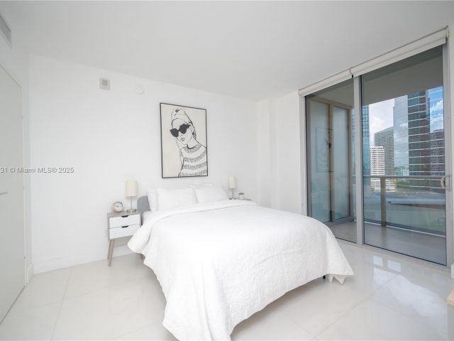 Apartment for sale  Unit #1601 - photo 6596909