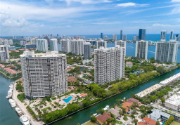 Apartment #1002 at Williams Island 2000