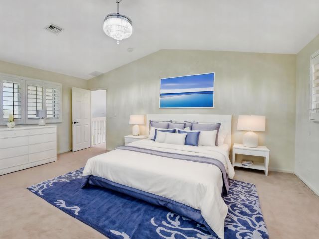 Home for rent at 4517 NW 5th Avenue - photo 6843744