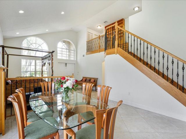 Home for rent at 19059 Skyridge Circle - photo 6599278