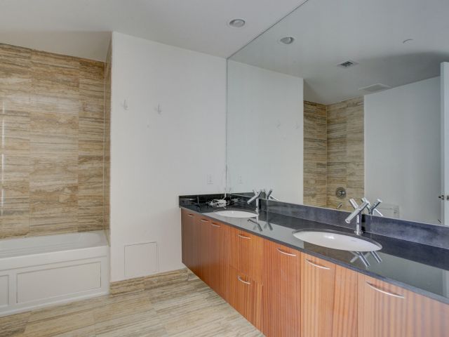 Apartment for rent  Unit #505 - photo 6605550