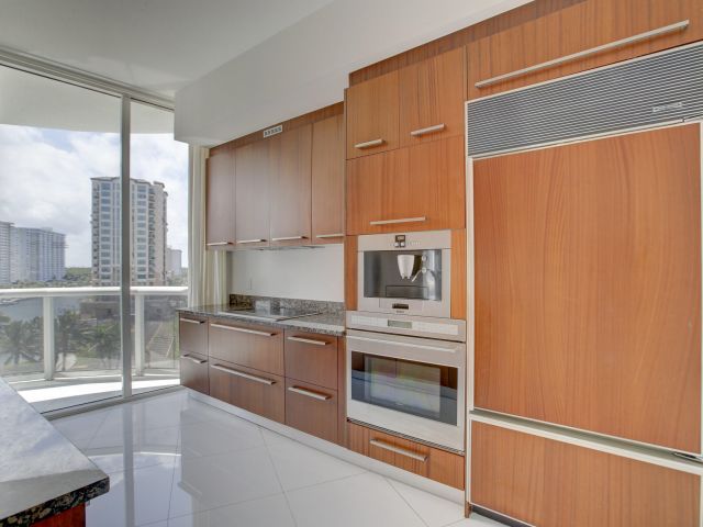 Apartment for rent  Unit #505 - photo 6605560