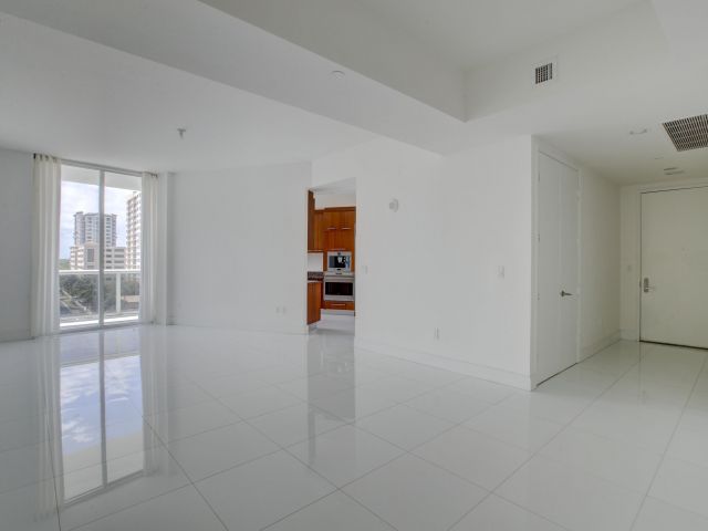 Apartment for rent  Unit #505 - photo 6605563
