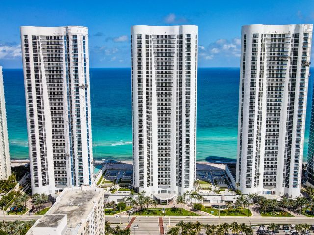 Apartment for rent  Unit #505 - photo 6605565