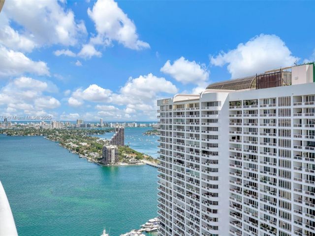 condo for sale in Miami - 1750 N Bayshore Dr 3708 - MondialRealty