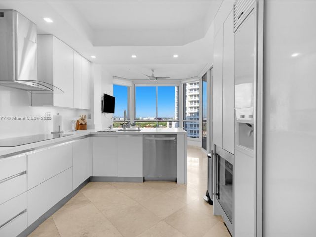 Apartment for sale  Unit #1905 - photo 6624855