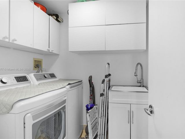 Apartment for sale  Unit #1905 - photo 6624856