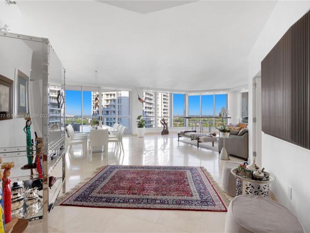 Apartment for sale  Unit #1905 - photo 6624865