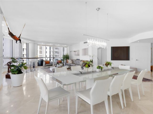 Apartment for sale  Unit #1905 - photo 6624869