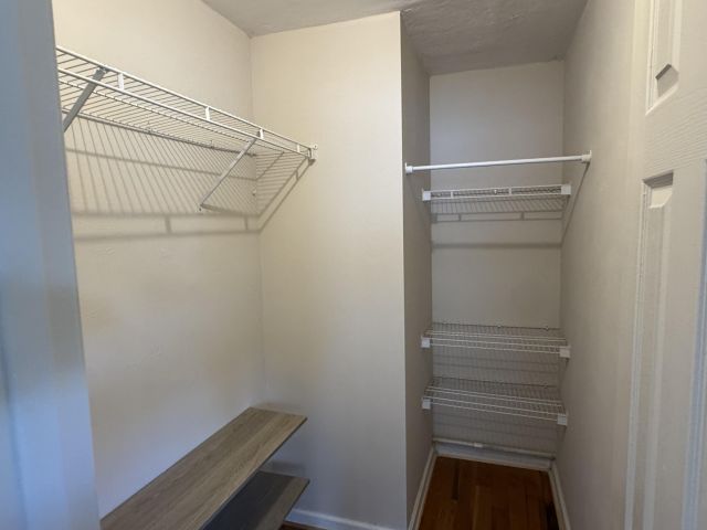 Home for rent at 300 NE 31st Street - photo 6601089