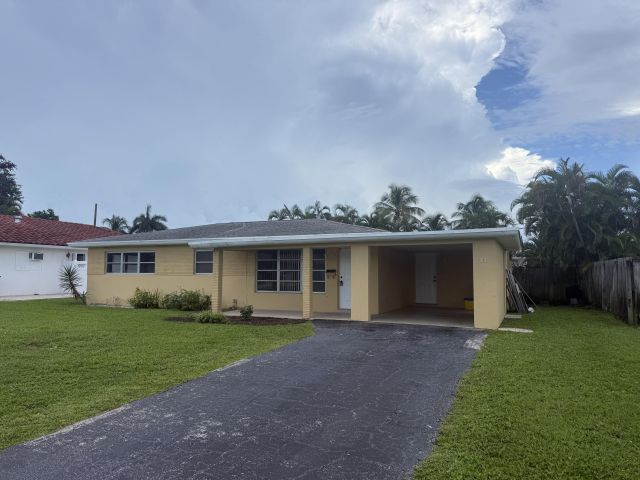 Home for rent at 300 NE 31st Street - photo 6601090