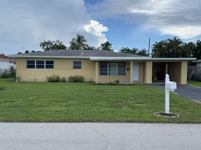 Home for rent at 300 NE 31st Street - photo 6601095