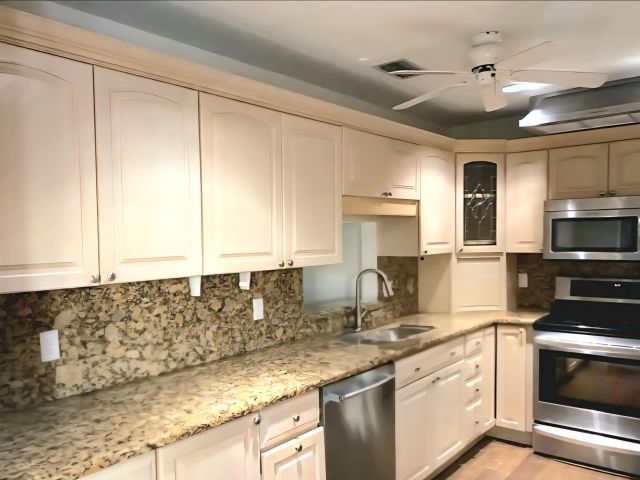 Home for rent at 19323 Carolina Circle - photo 6608782