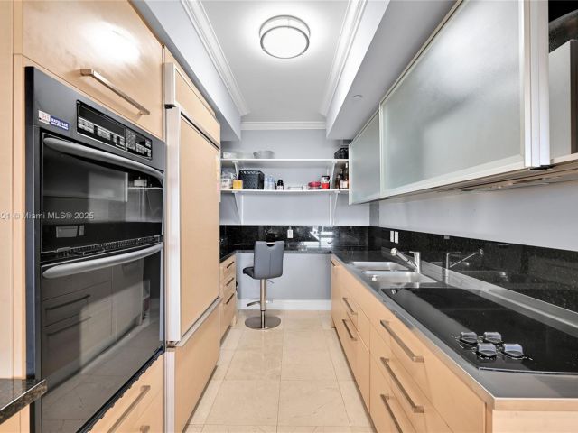 Apartment for sale  Unit #1507 - photo 6605898