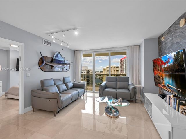 Apartment for sale  Unit #1507 - photo 6605903