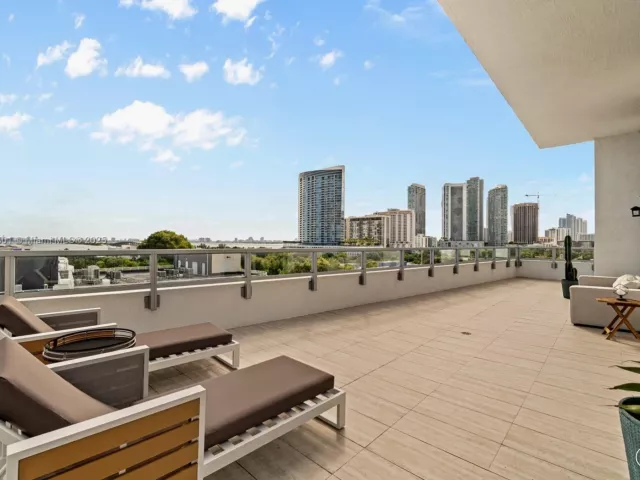 Apartment for rent  Unit # - photo 6602196