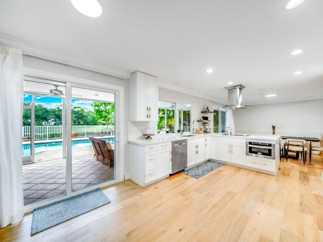 Home for rent at 3402 Pine Haven Circle - photo 6622584