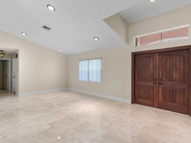 Home for sale at 4806 S Lee Road - photo 6631877