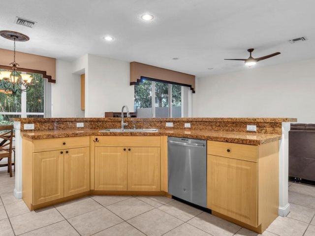 Home for rent at 4795 S Classical Boulevard - photo 6606541