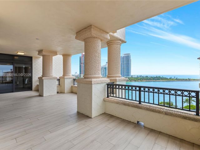 Apartment for sale  Unit #7085 - photo 6604623