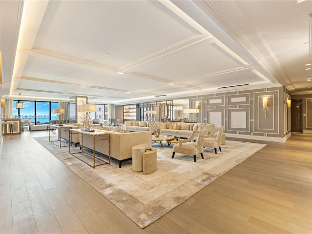 Apartment for sale  Unit #7085 - photo 6604630