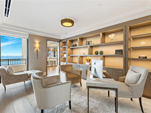 Apartment for sale  Unit #7085 - photo 6604638