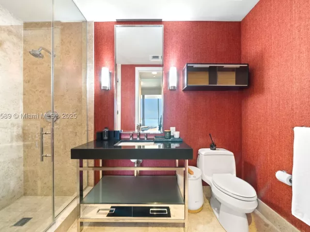 2-bedroom condo for sale in Bal Harbour - 9705 Collins Ave 2304N - MondialRealty
