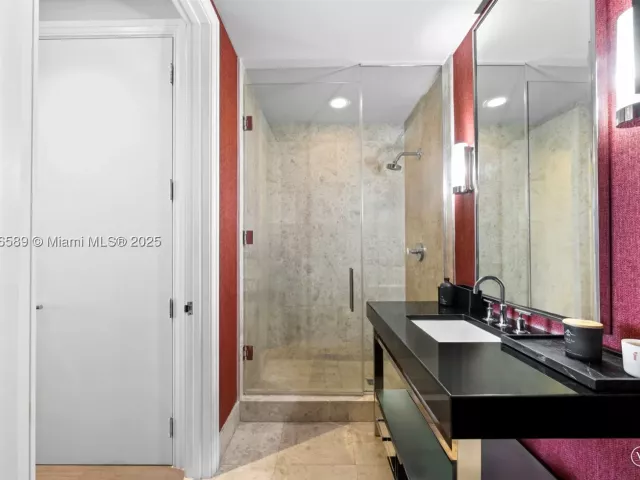 2-bedroom condo for sale in Bal Harbour - 9705 Collins Ave 2304N - MondialRealty