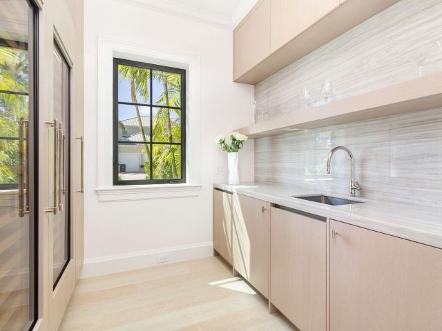 Home for sale at 215 Summa Street - photo 6620264