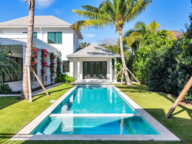 Home for sale at 215 Summa Street - photo 6620272