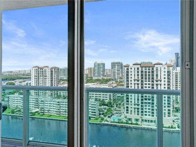 Apartment for sale  Unit #1931 - photo 6625744