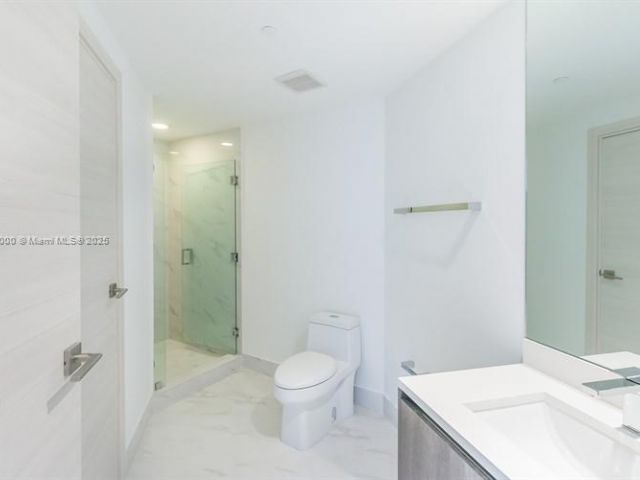 Apartment for sale  Unit #1505 - photo 6604009