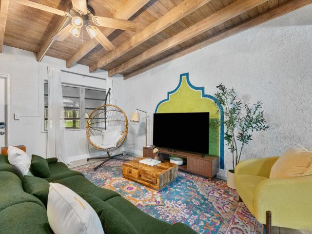 Home for sale at 3101 SW 16 Street - photo 6621815