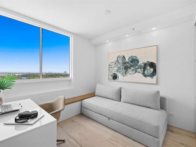 Apartment for sale  Unit #3407 - photo 6609417