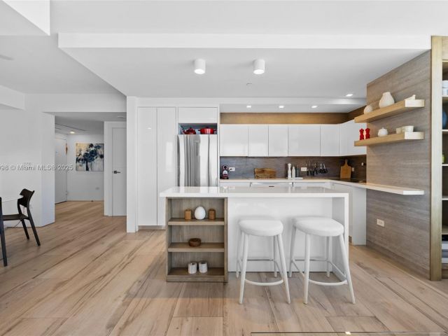 Apartment for sale  Unit #3407 - photo 6609421