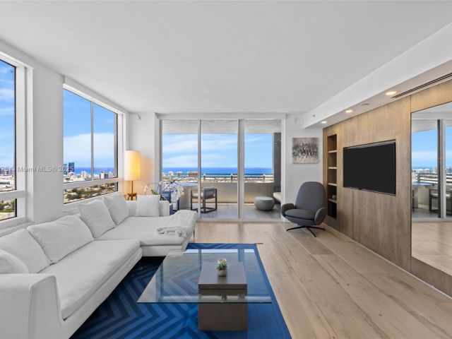 Apartment for sale  Unit #3407 - photo 6609434