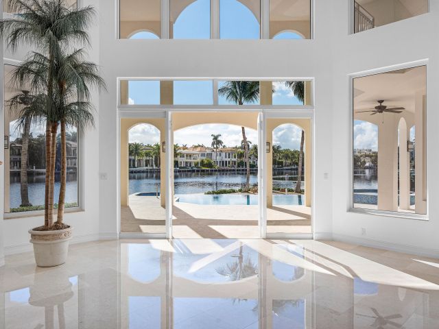 Home for sale at 978 Dogwood Drive - photo 6631525