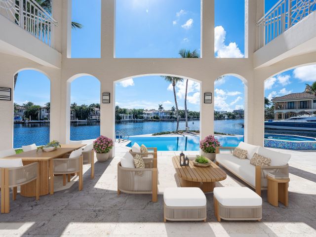 Home for sale at 978 Dogwood Drive - photo 6631527