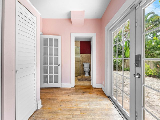 Home for sale at 220 Malverne Road - photo 6676861